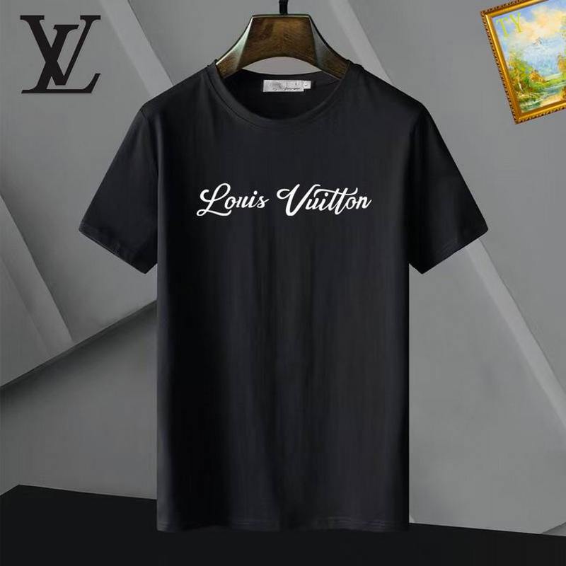 Louis Vuitton Men's T-shirts 323